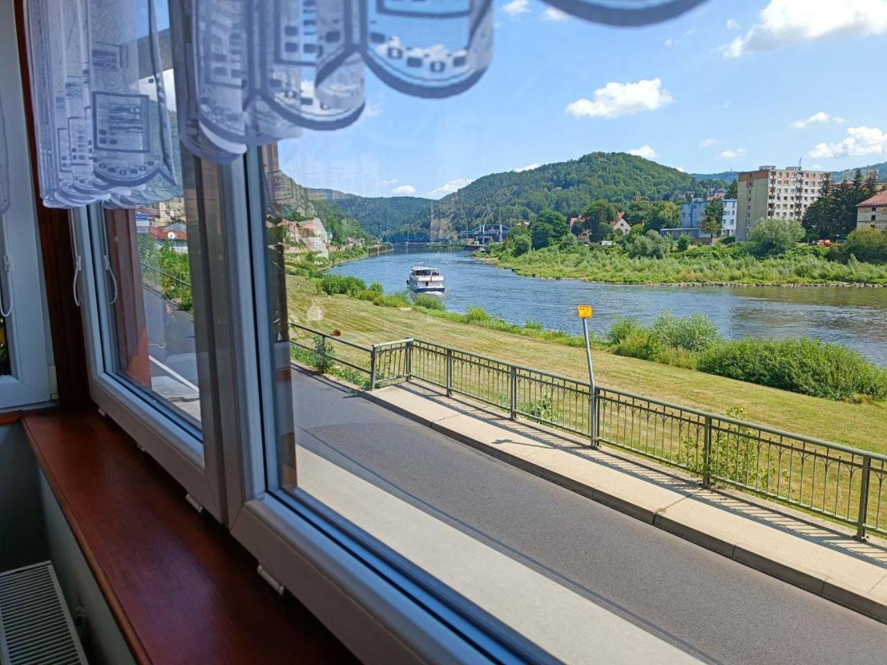 U Bocmana S Vyhledem Na Zamek A Labe Daire Decin Dış mekan fotoğraf